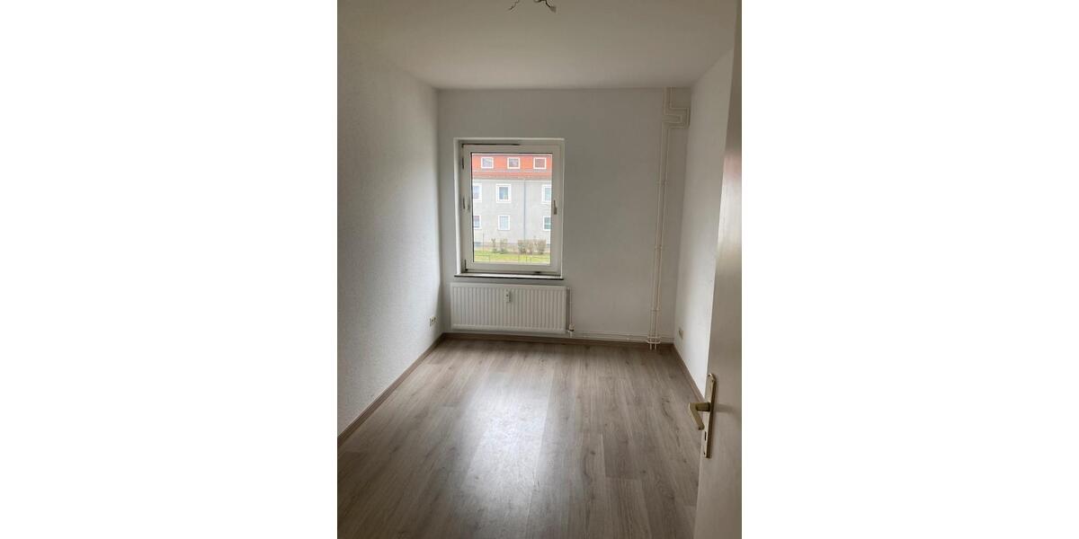 Etagenwohnung Salzgitter - 3 Zimmer, 57 m&sup2;, 318&euro; | Angebot:25882038