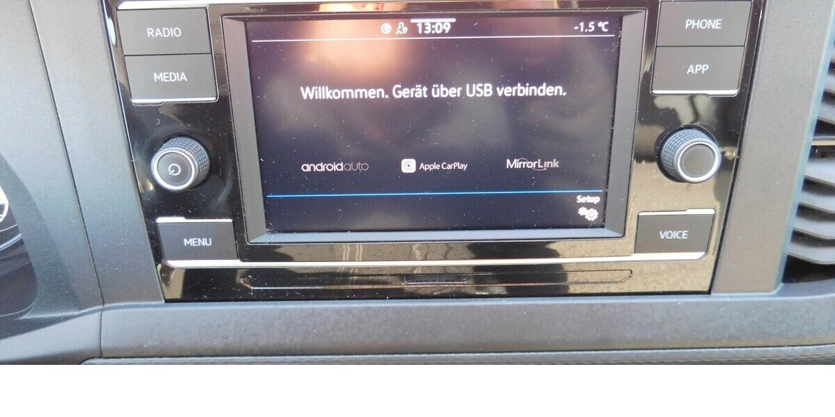 VW T6.1 Transporter 2.0 TDI BMT 3Sitze Navi Klima 30.000 km 28.990 &euro; Vordorf 38533