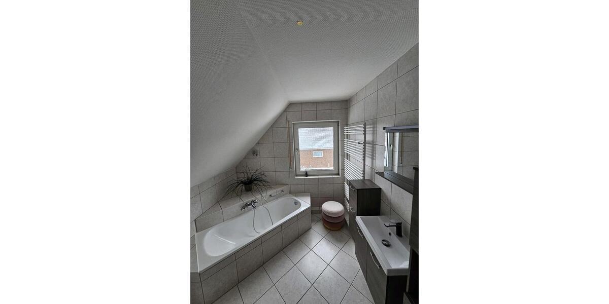 Einfamilienhaus Salzgitter Ortschaft Südost - 4 Zimmer, 120 m&sup2;, 395.000&euro; | Angebot:24849154