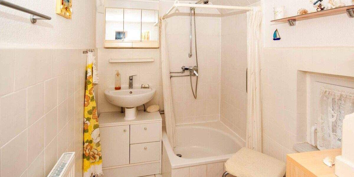 Einfamilienhaus Goslar Immenrode - 5 Zimmer, 105 m&sup2;, 130.000&euro; | Angebot:25735500