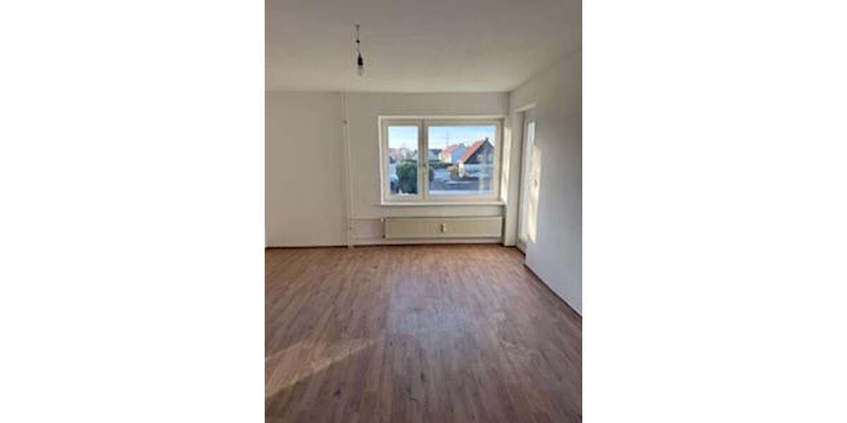 Etagenwohnung Königslutter am Elm Ortsteil Königslutter - 3 Zimmer, 61 m&sup2;, 590&euro; | Angebot:26071424