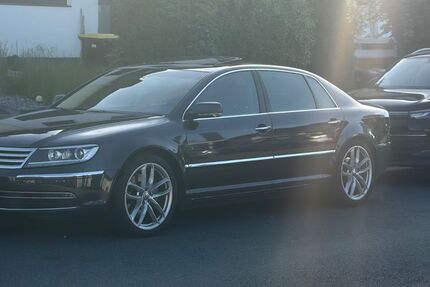 VW Phaeton 204.000 km 7.999 &euro; Salzgitter 38259