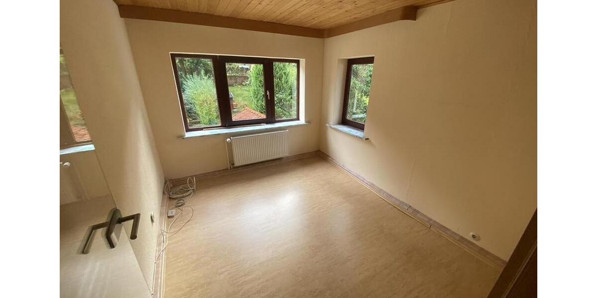 Etagenwohnung Langelsheim - 5.5 Zimmer, 150 m&sup2;, 950&euro; | Angebot:26034362