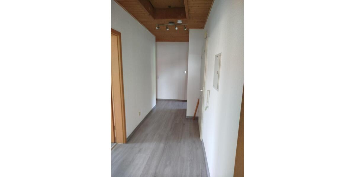 Etagenwohnung Wolfenbüttel Ahlum - 4 Zimmer, 86 m&sup2;, 580&euro; | Angebot:25636353