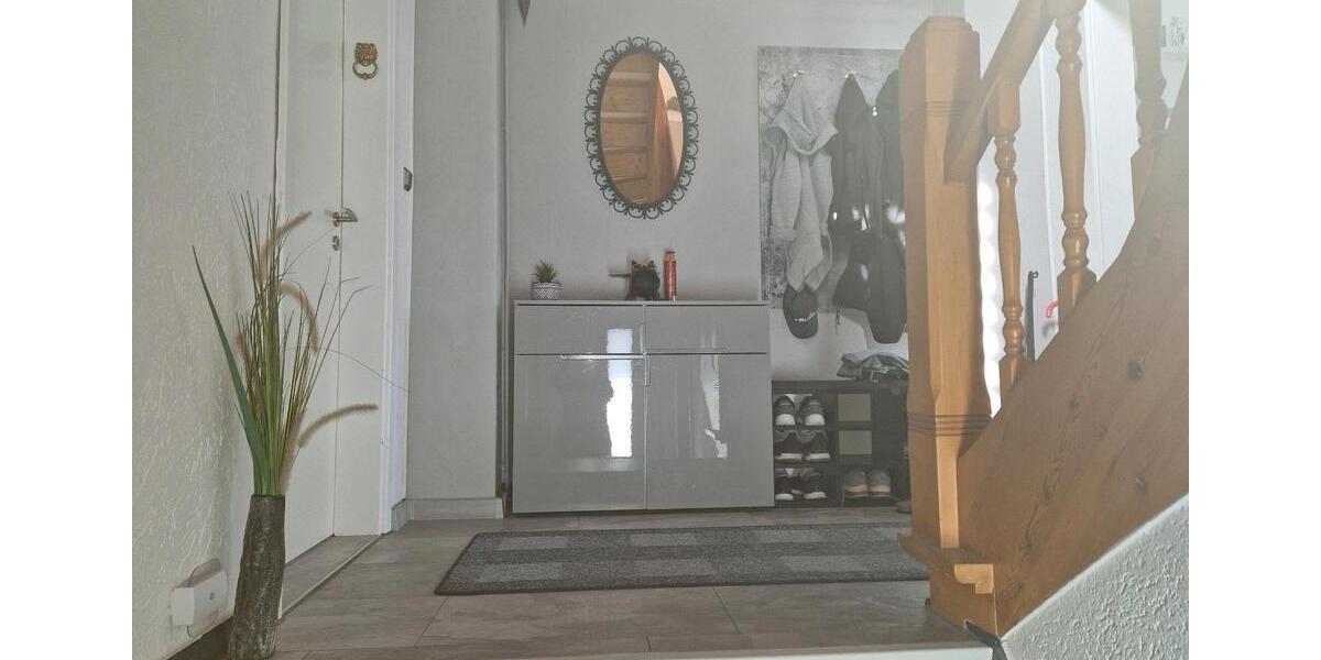 Doppelhaushälfte Lengede - 6 Zimmer, 140 m&sup2;, 400.000&euro; | Angebot:26716553