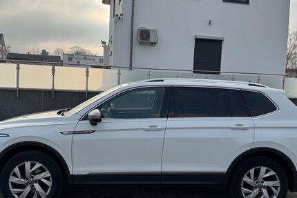 VW Tiguan Allspace 111.470 km 25.990 &euro; Salzgitter-Lebenstedt 38226