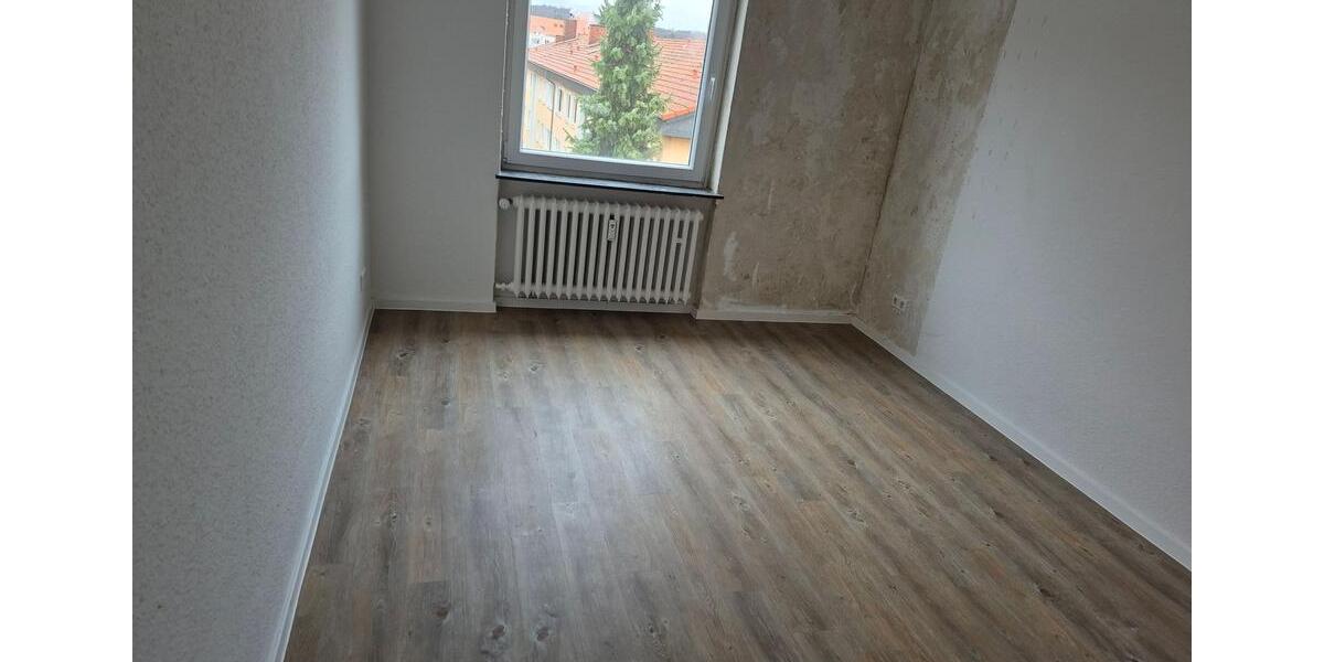 Etagenwohnung Wolfenbüttel Ahlum - 3 Zimmer, 81 m&sup2;, 650&euro; | Angebot:23691243