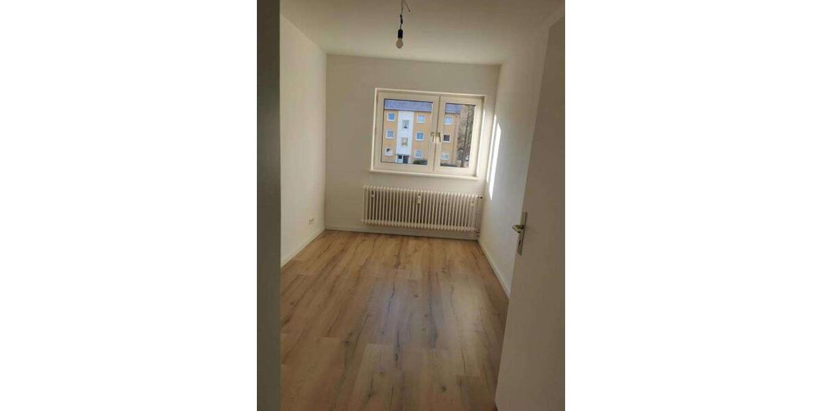 Etagenwohnung Salzgitter Ortschaft Südost - 3 Zimmer, 54 m&sup2;, 348&euro; | Angebot:25569856
