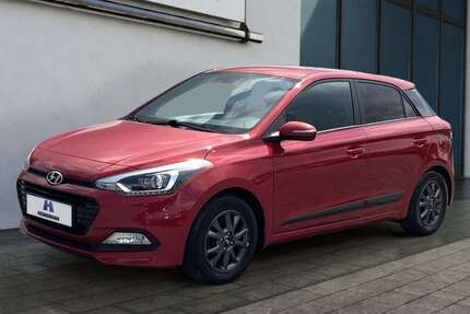 Hyundai i20 107.065 km 8.880 &euro; Salzgitter 38229