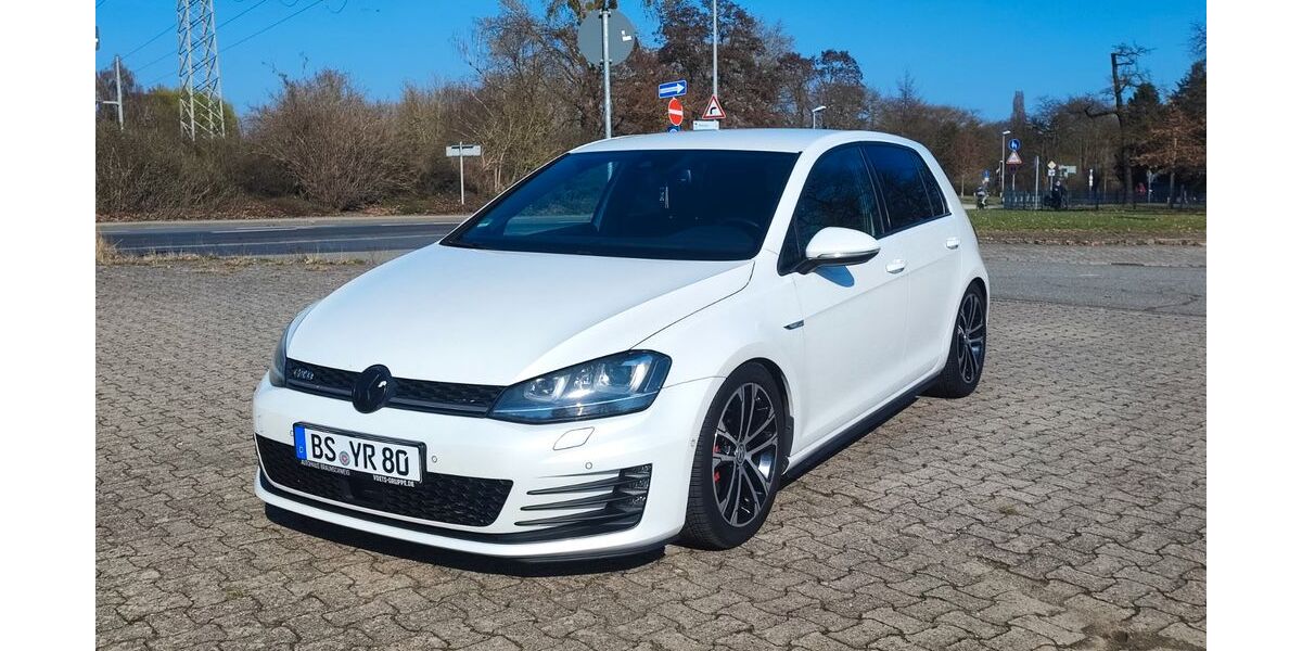 VW Golf 209.000 km 13.500 &euro; Braunschweig 38102