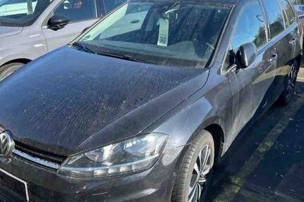 VW Golf 107.000 km 15.990 &euro; Goslar 38640