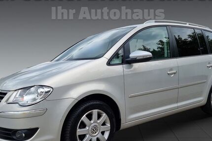 VW Touran 249.300 km 4.999 &euro; Braunschweig 38120