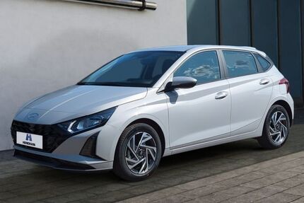 Hyundai i20 6.761 km 22.450 &euro; Salzgitter 38229