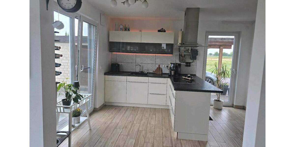 Einfamilienhaus Hillerse - 5 Zimmer, 121 m&sup2;, 429.000&euro; | Angebot:26101276