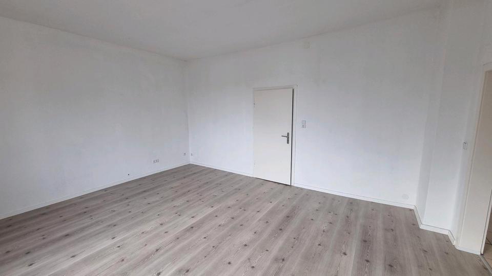 Etagenwohnung Braunschweig Broitzem - 2 Zimmer, 78 m&sup2;, 1.090&euro; | Angebot:25338958