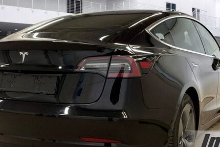 Tesla Model 3 104.990 km 21.750 &euro; Schöningen 38364