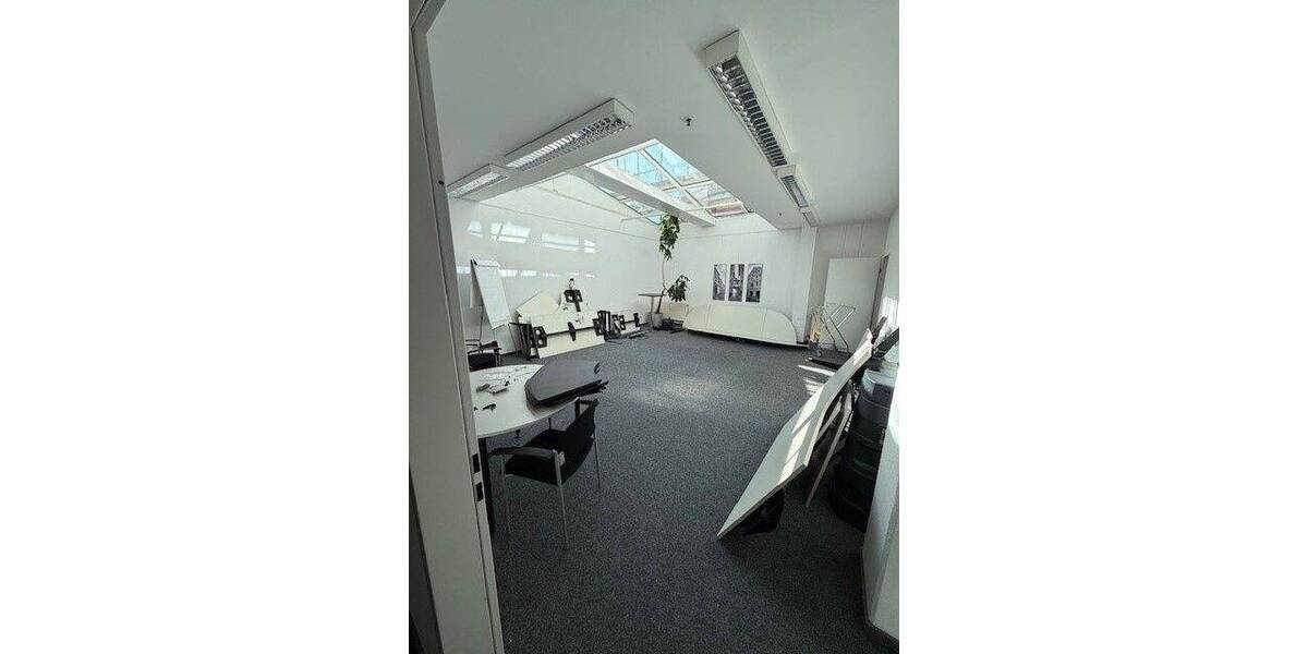 Gewerbeobjekt Braunschweig Innenstadt - 5 Zimmer, 396 m&sup2;, 3.564&euro; | Angebot:25734661