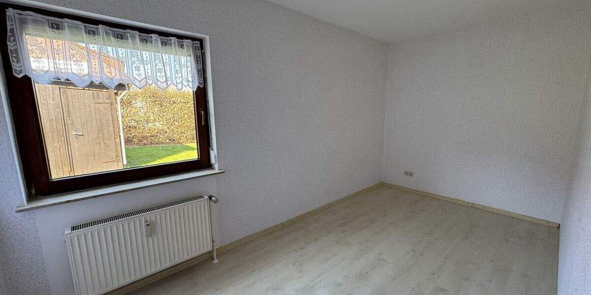 Einfamilienhaus Holle Derneburg - 7 Zimmer, 167 m&sup2;, 349.000&euro; | Angebot:25929214