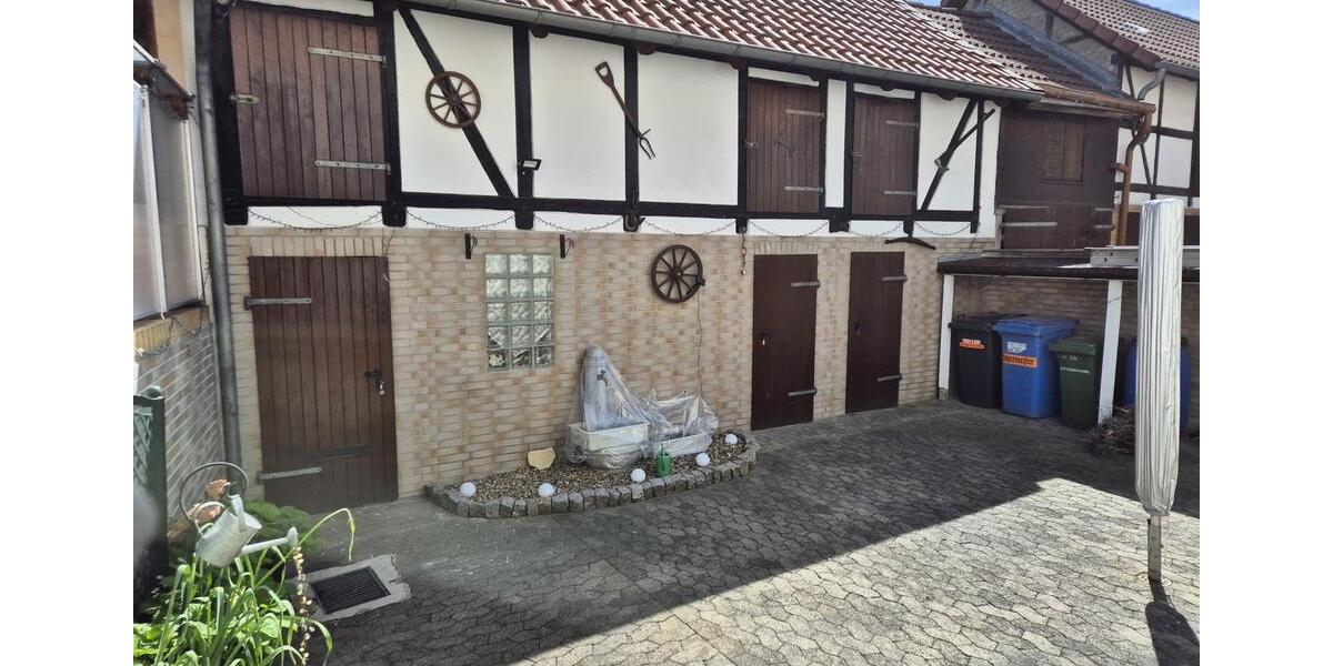 Mehrfamilienhaus, Wohnhaus Königslutter am Elm - 8 Zimmer, 172 m&sup2;, 239.000&euro; | Angebot:20721775