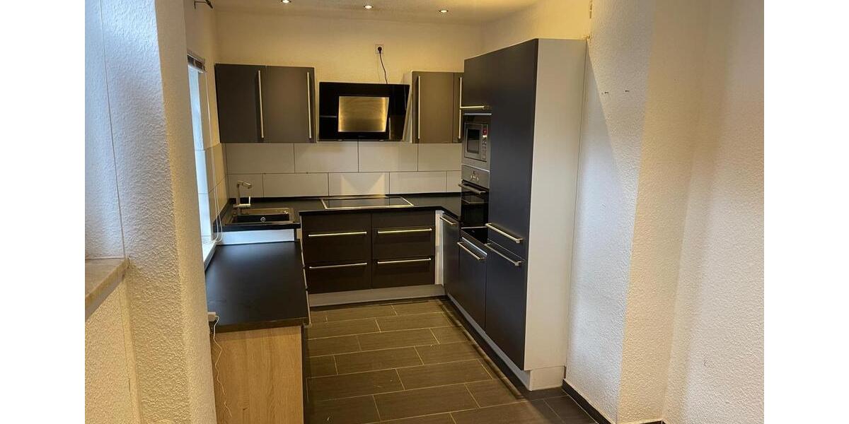 Etagenwohnung Langelsheim - 5 Zimmer, 150 m&sup2;, 1.190&euro; | Angebot:25617239