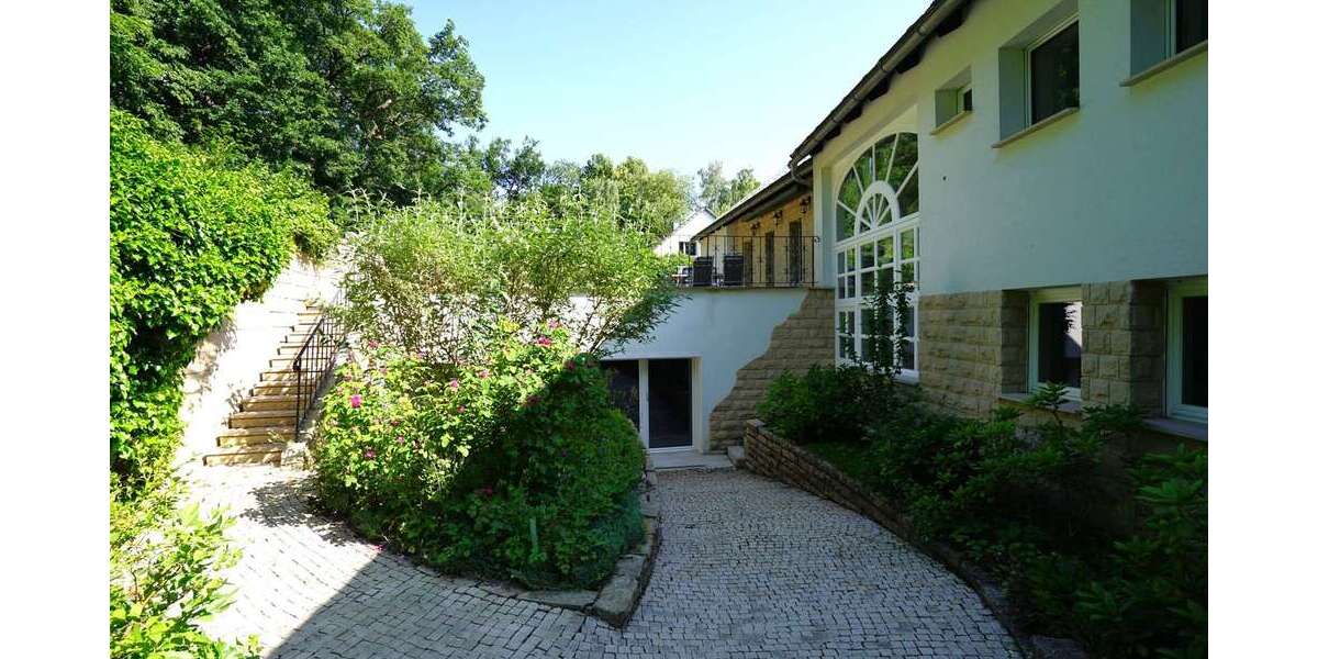 Einfamilienhaus Braunschweig / Querumer Forst Querumer Forst - 9 Zimmer, 378 m&sup2;, 1.790.000&euro; | Angebot:25437108