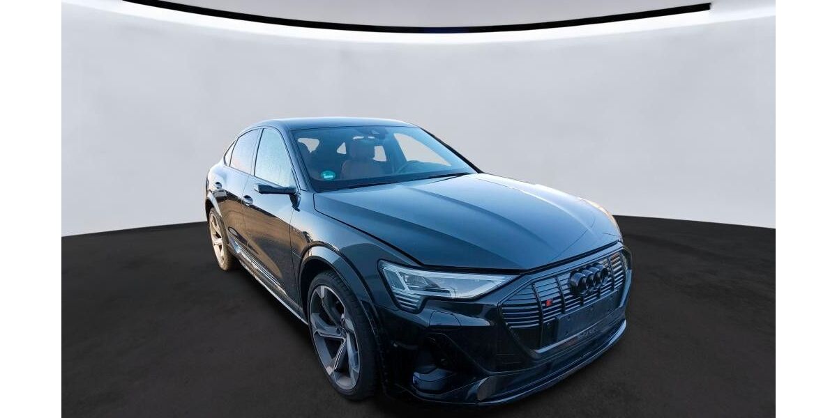 Audi e-tron 38.000 km 45.950 &euro; Salzgitter 38259