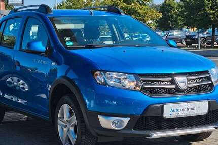 Dacia Sandero 94.000 km 6.990 &euro; Wolfenbüttel 38302