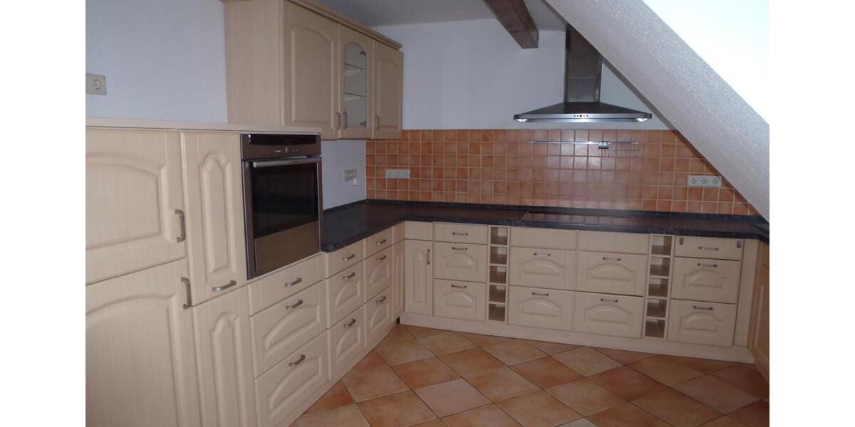 Dachgeschoßwohnung Braunschweig Lehndorf-Watenbüttel - 3 Zimmer, 118 m&sup2;, 1.150&euro; | Angebot:24813088