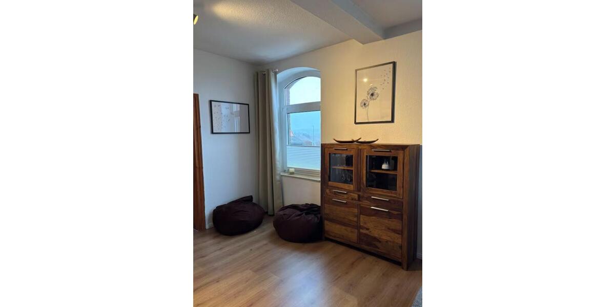 Etagenwohnung Heere - 3 Zimmer, 100 m&sup2;, 100&euro; | Angebot:25236427