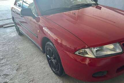 Mitsubishi Carisma 147.000 km 1.499 &euro; Salzgitter, Stadt 38226