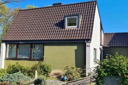 Haus Salzgitter Ortschaft Nord - 7 Zimmer, 167 m&sup2;, 310.000&euro; | Angebot:25548043