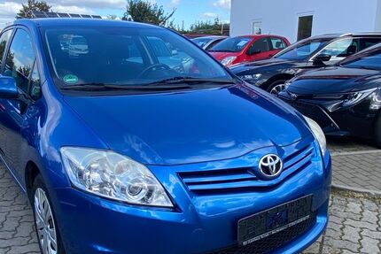 Toyota Auris 225.000 km 3.950 &euro; Goslar 38644