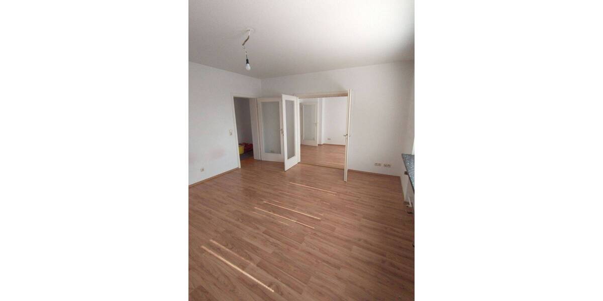 Etagenwohnung Braunschweig Innenstadt - 3 Zimmer, 71 m&sup2;, 625&euro; | Angebot:26208244