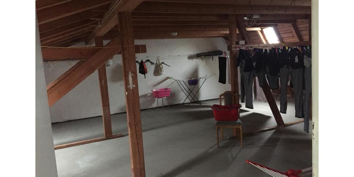 Dachgeschoßwohnung Salzgitter Ortschaft Südost - 3 Zimmer, 63 m&sup2;, 105.000&euro; | Angebot:25049456