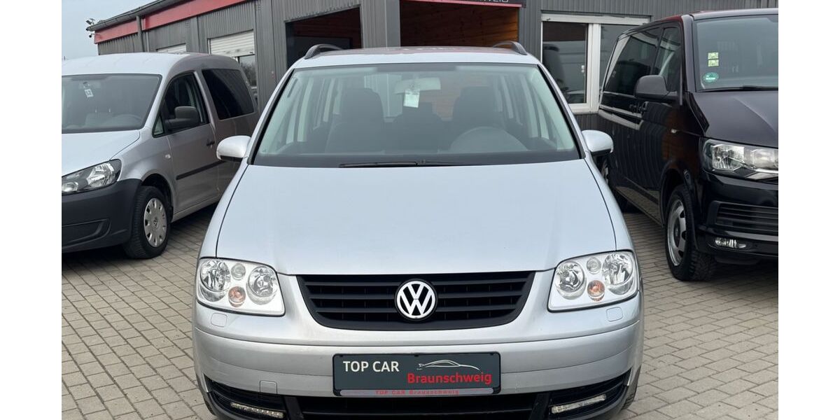 VW Touran 136.500 km 2.750 &euro; Braunschweig 38110