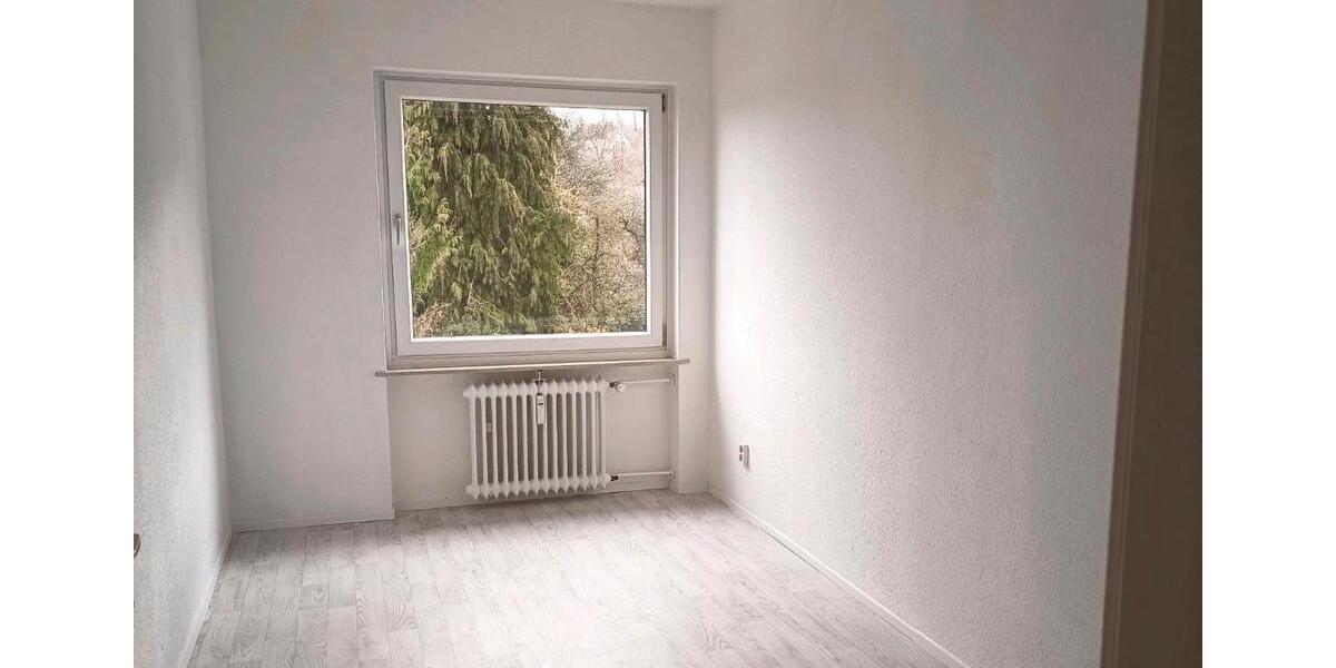 Erdgeschoßwohnung Goslar - 3 Zimmer, 74 m&sup2;, 590&euro; | Angebot:25906145