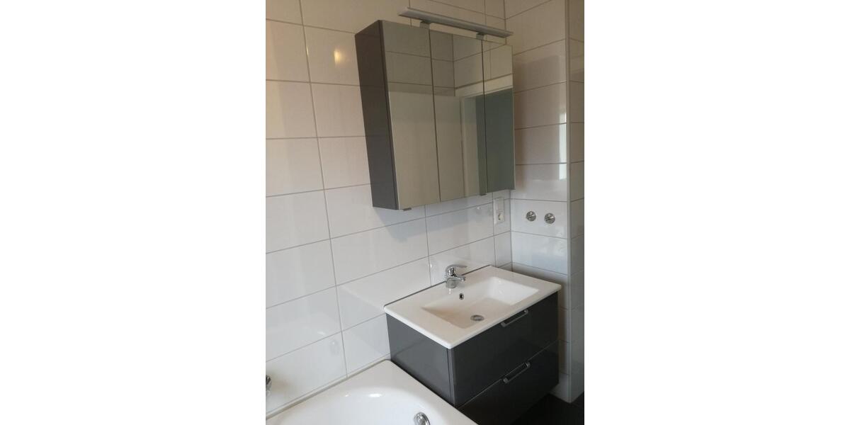 Etagenwohnung Braunschweig Lehndorf-Watenbüttel - 3 Zimmer, 110 m&sup2;, 1.260&euro; | Angebot:26690153