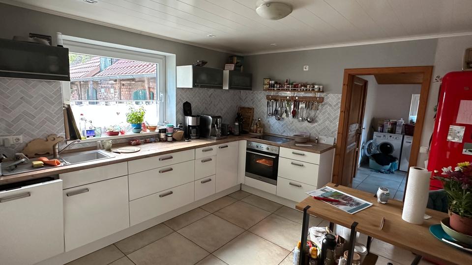 Bauernhaus, Landhaus Rötgesbüttel - 5 Zimmer, 200 m&sup2;, 375.000&euro; | Angebot:23411822