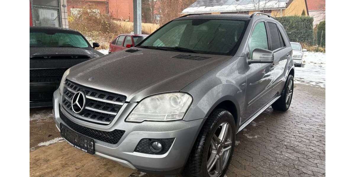 Mercedes-Benz ML 300 260.953 km 9.999 &euro; Königslutter 38154