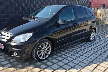 Mercedes-Benz B 180 209.000 km 2.900 &euro; Salzgitter 38229