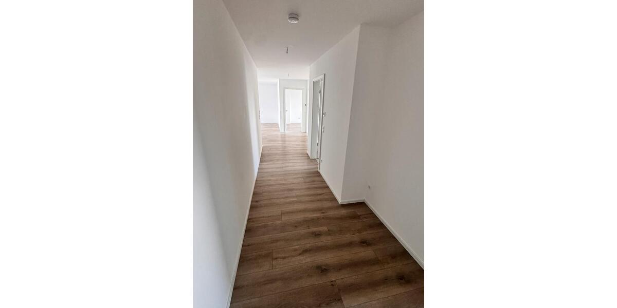 Einfamilienhaus Königslutter am Elm - 3 Zimmer, 121 m&sup2;, 1.320&euro; | Angebot:26097882