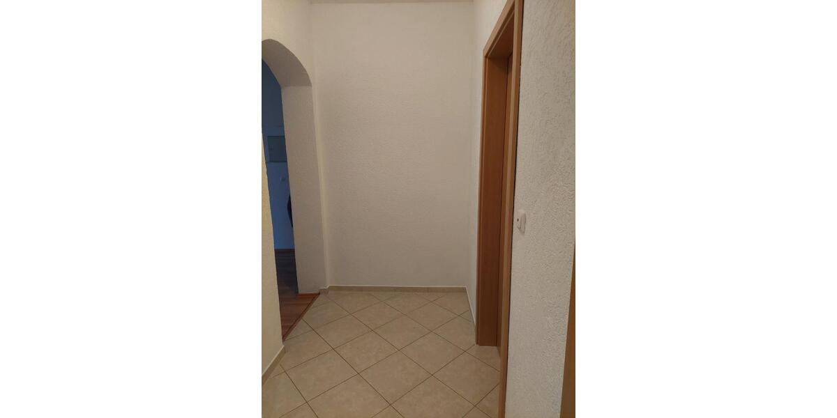 Etagenwohnung Braunschweig Lehndorf-Watenbüttel - 2.5 Zimmer, 76 m&sup2;, 175.000&euro; | Angebot:24744753