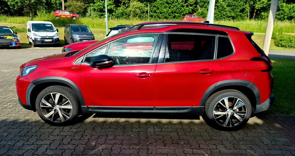 Peugeot 2008 90.000 km 8.900 &euro; Goslar 38642