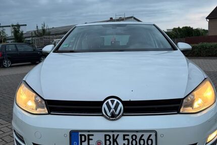 VW Golf 228.500 km 9.500 &euro; Peine 31224