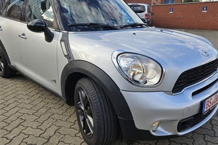 Mini Countryman_S_Cooper,AII4,ALU,PDC,wie_neu 95.628 km 9.494 &euro; Braunschweig 38106