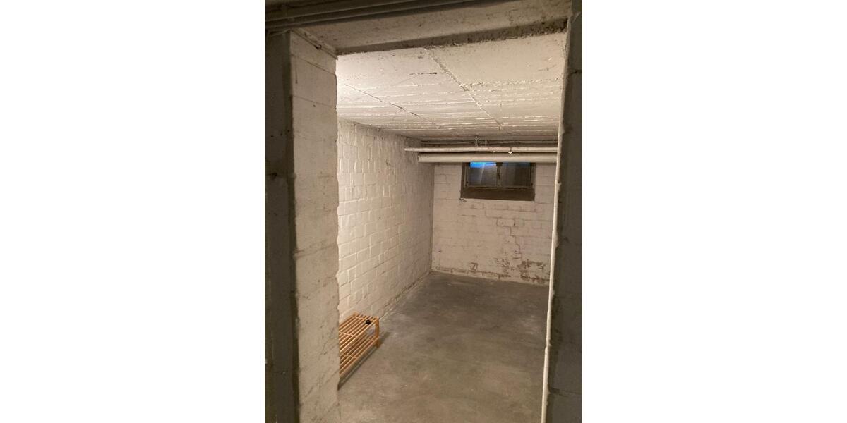 Etagenwohnung Braunschweig Wabe-Schunter-Beberbach - 1 Zimmer, 31 m&sup2;, 350&euro; | Angebot:25919877