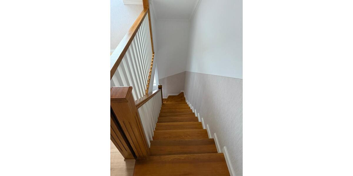 Einfamilienhaus Rötgesbüttel - 6 Zimmer, 180 m&sup2;, 600.000&euro; | Angebot:25235422