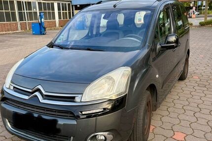 Citroen Berlingo 228.000 km 3.999 &euro; Peine 31224