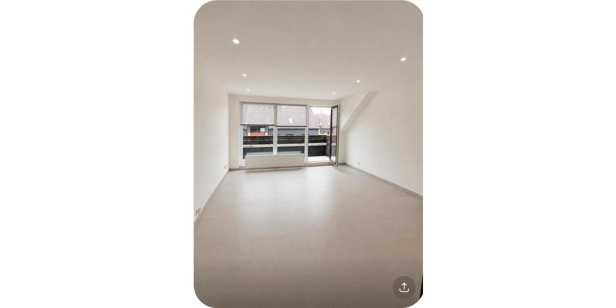 Dachgeschoßwohnung Salzgitter Ortschaft Südost - 3 Zimmer, 72 m&sup2;, 648&euro; | Angebot:26523664