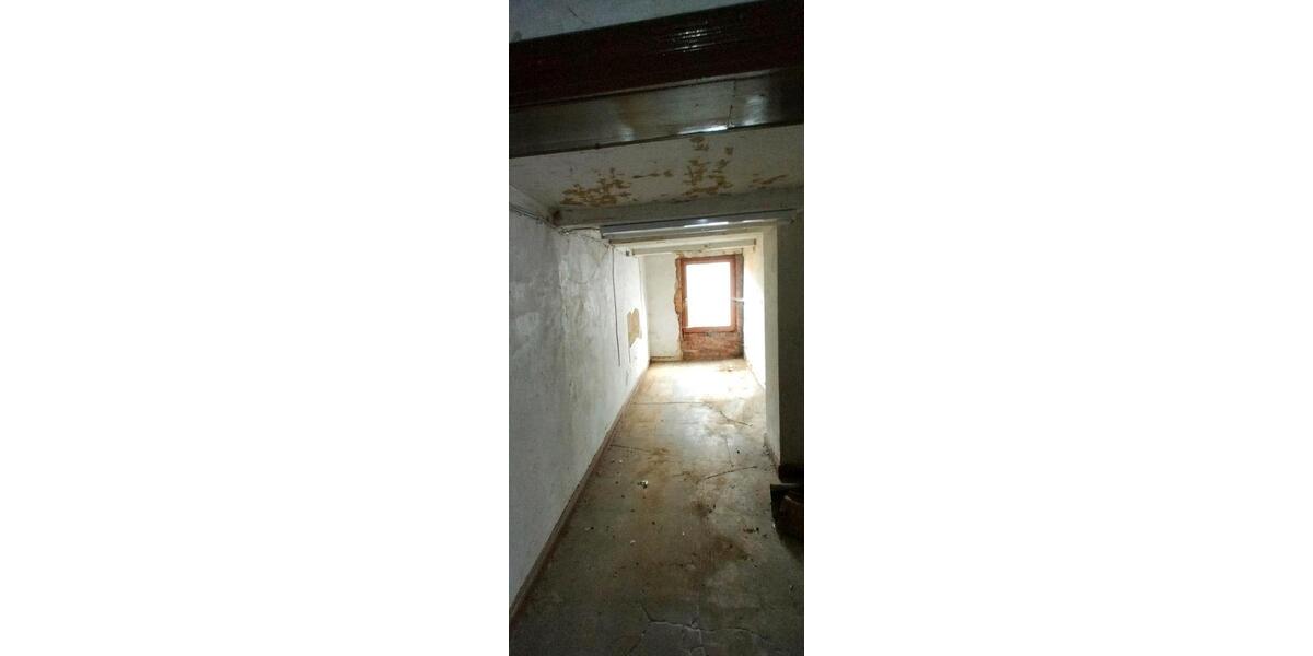 Einfamilienhaus Lengede - 10 Zimmer, 380 m&sup2;, 27.900&euro; | Angebot:25718711